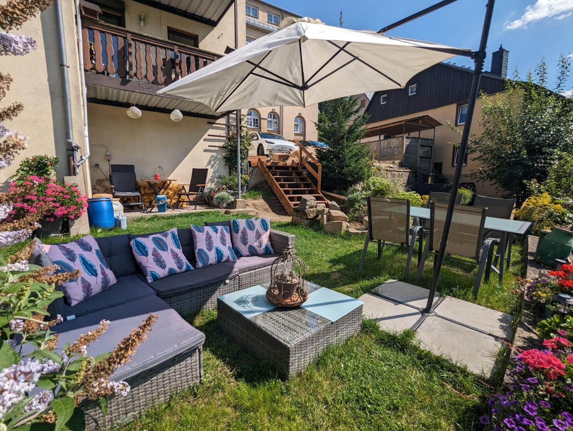 Hw3 - Urlaubsmagie - Helle, Grosse Wohnung Mit Pool Sebnitz Exterior photo