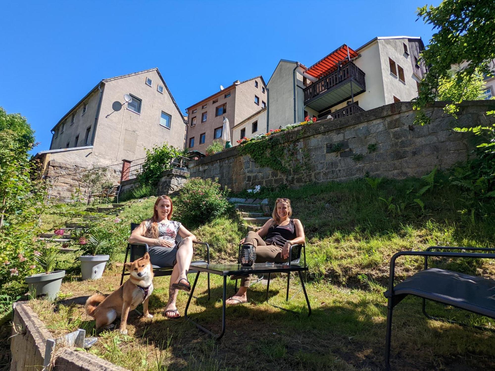 Hw3 - Urlaubsmagie - Helle, Grosse Wohnung Mit Pool Sebnitz Exterior photo