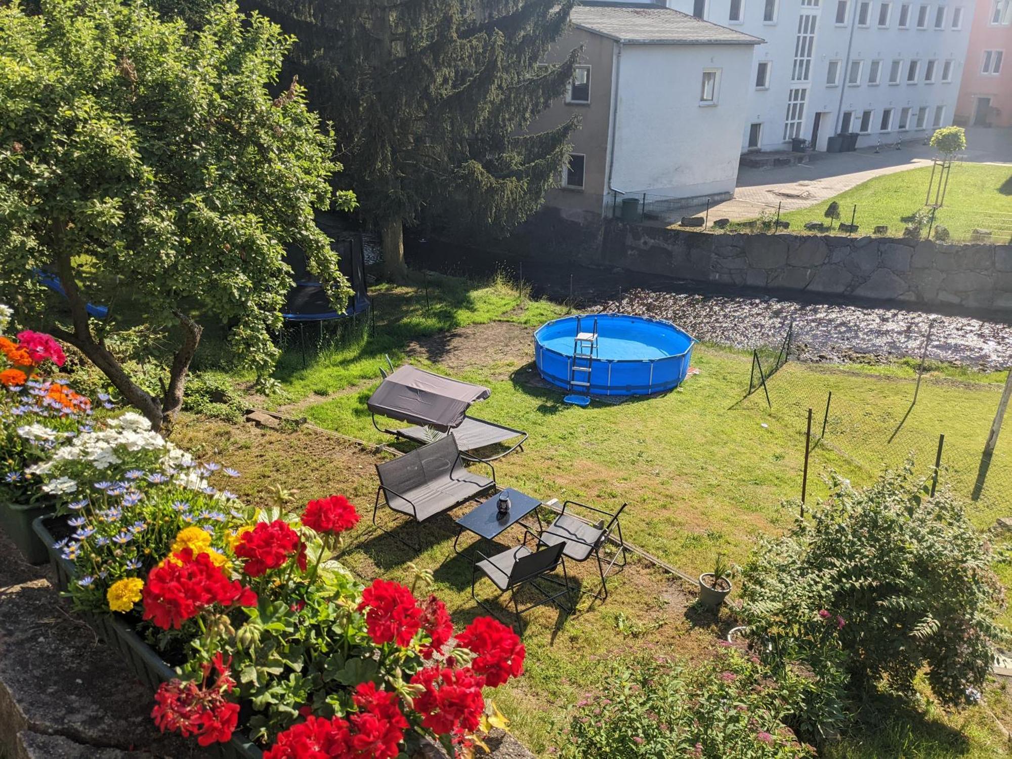 Hw3 - Urlaubsmagie - Helle, Grosse Wohnung Mit Pool Sebnitz Exterior photo
